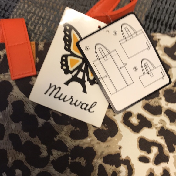 2 matching travel bags. Never used. - Picture 8 of 9